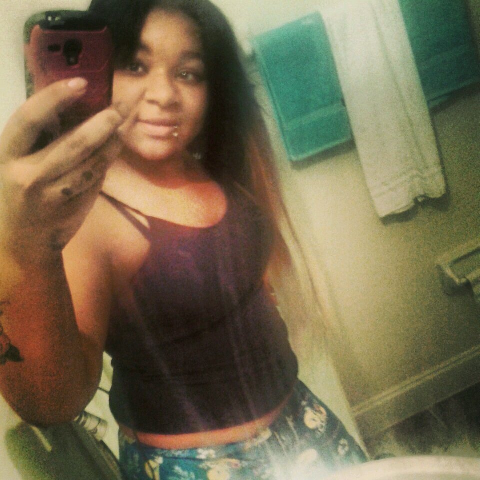 Amora50Hello's profile picture. 