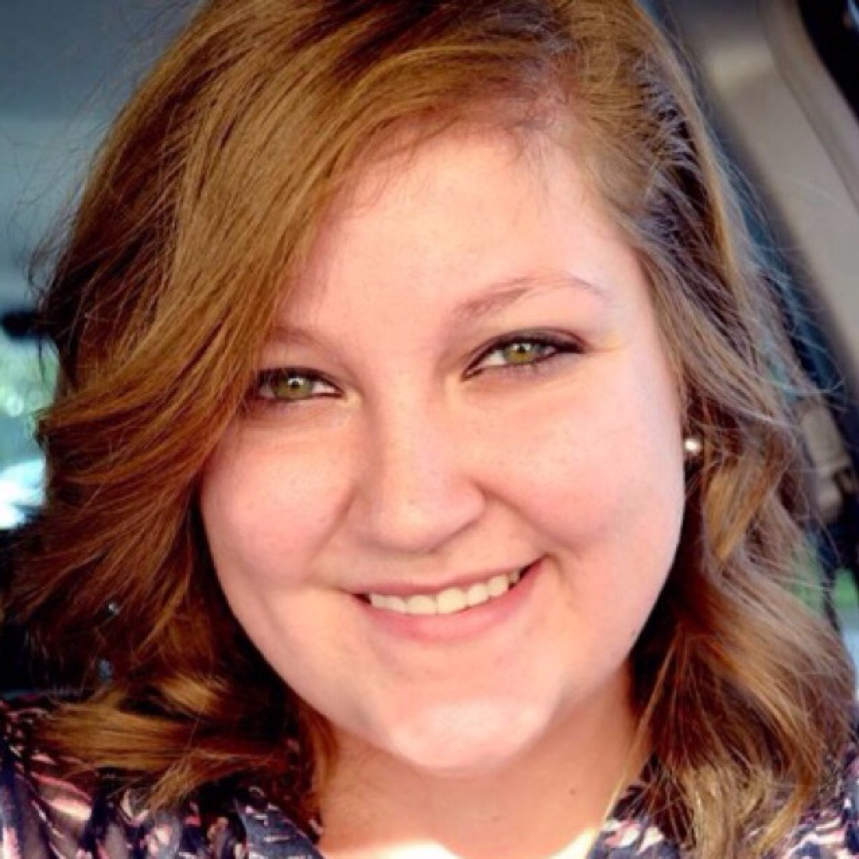 YoSewDesigns's profile picture. Located in Edmond, Oklahoma, Yo Sew aims to offer affordable and beautiful handmade gifts for all of your gift-giving needs.