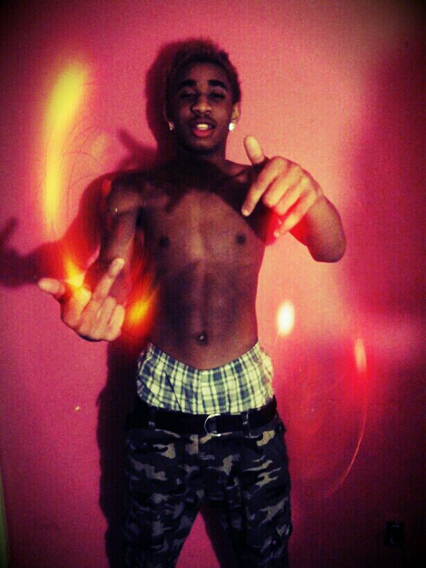 im riding solo as the polo sign.!