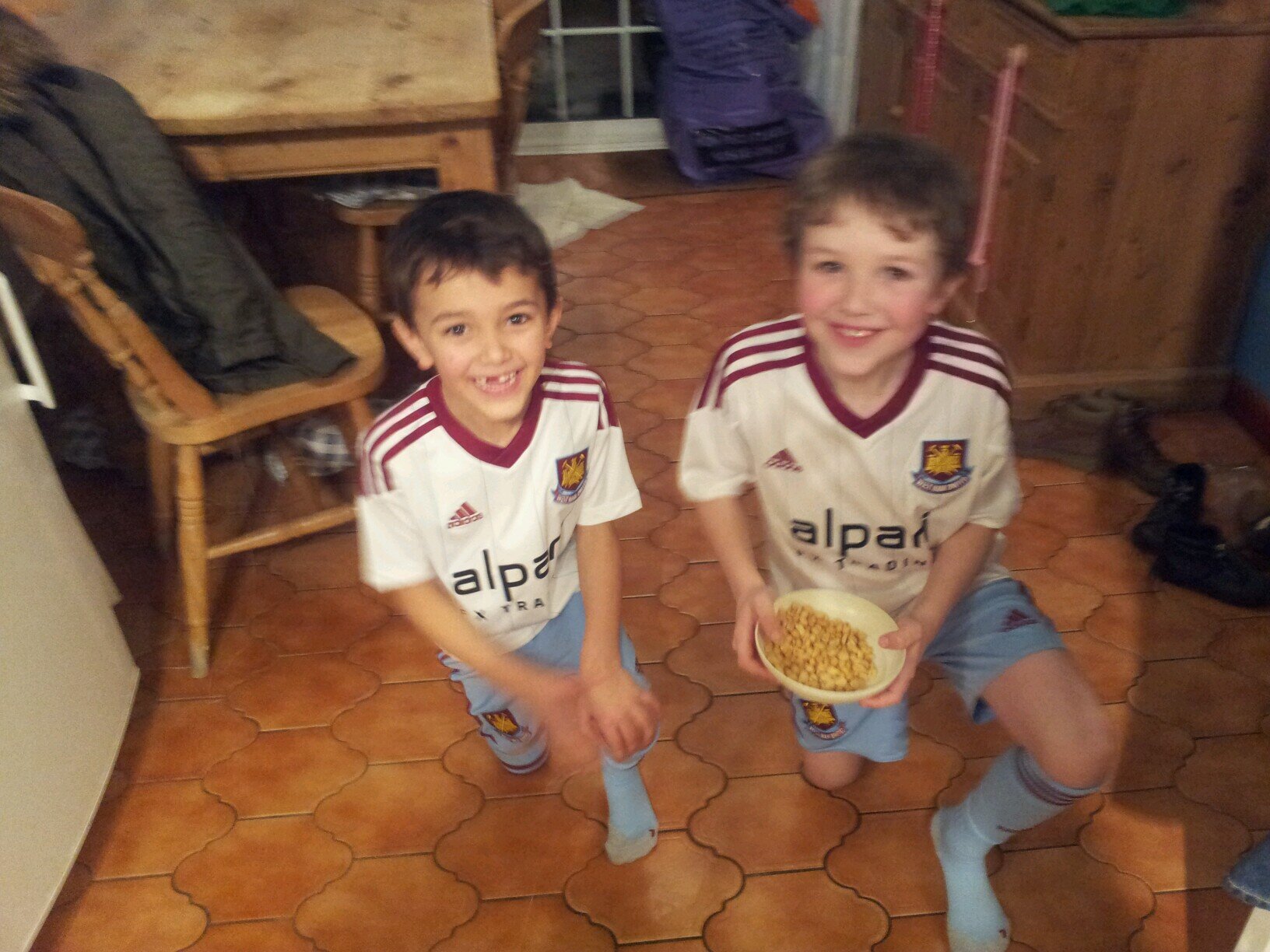 Taylor72Bill's profile picture. West ham til i die.