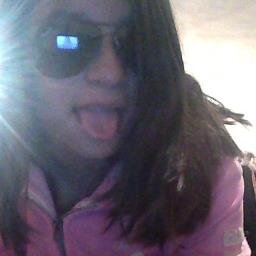I am a super cute belieber dreams of being able to meet justin bieber