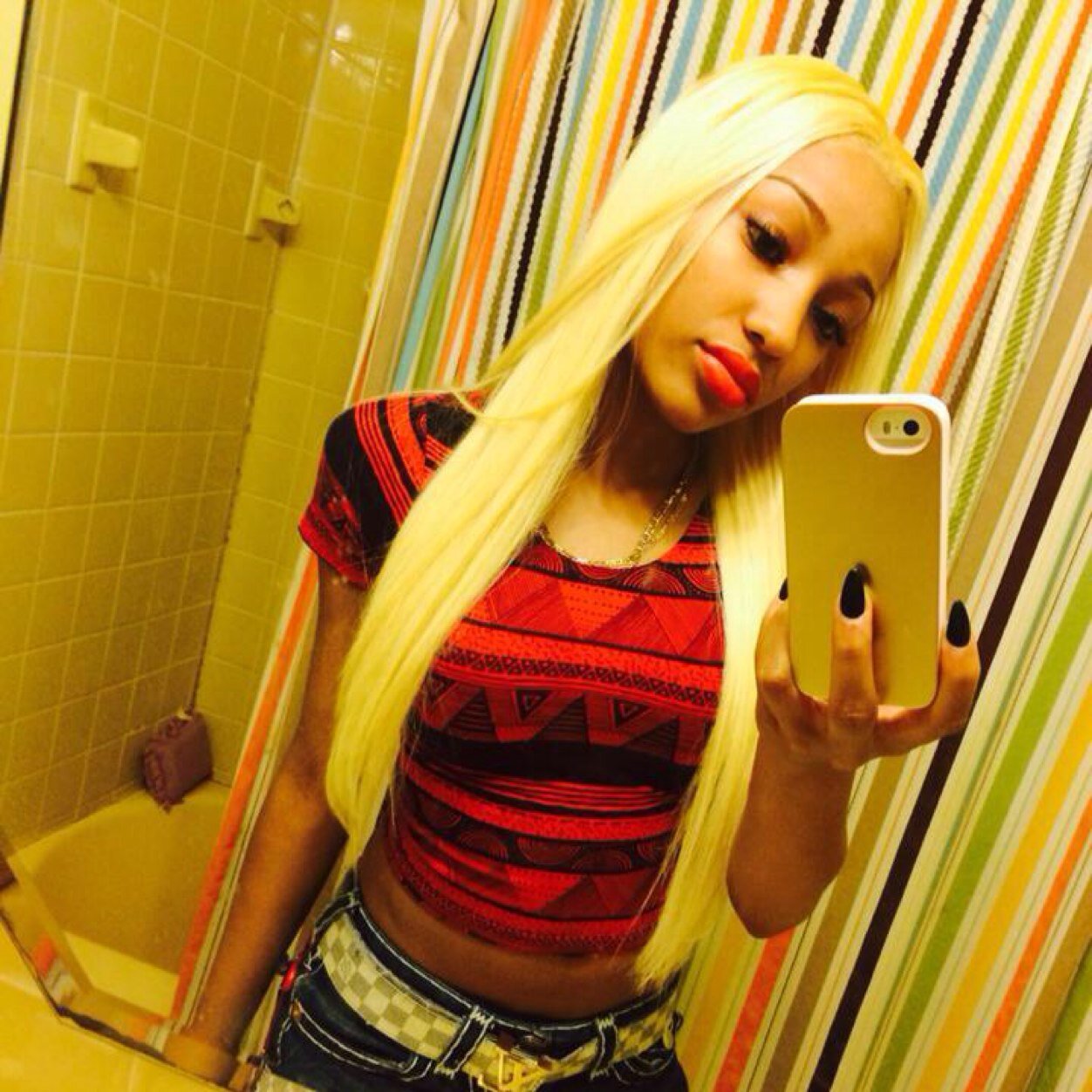 New Twitter Old One Got Hacked ;3♥ #TeamFollowBack ♥ (Desa) Nigga Thought I Loved Him TF? I Only Got Love For These Bandz!