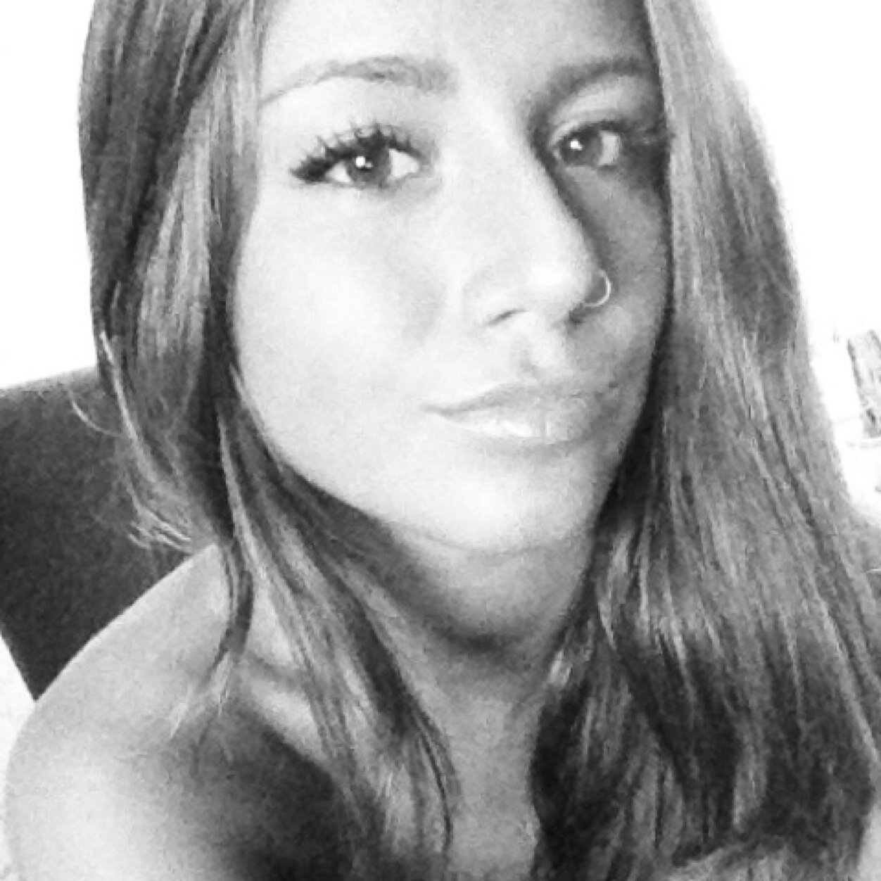 OliviaMGil's profile picture. Love is an art and I'm an artist