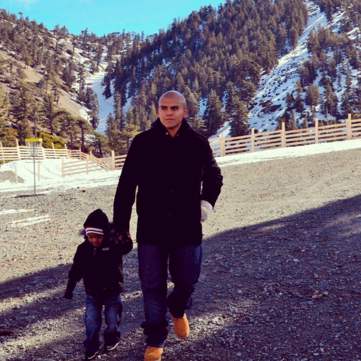 CarlosF1231's profile picture. 