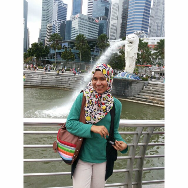 yaniviane's profile picture. it's just me Yani Yuli Viane, casual, cuek, suka mencari kelucuan, sederhana :) http://t.co/fpeYzN88o3