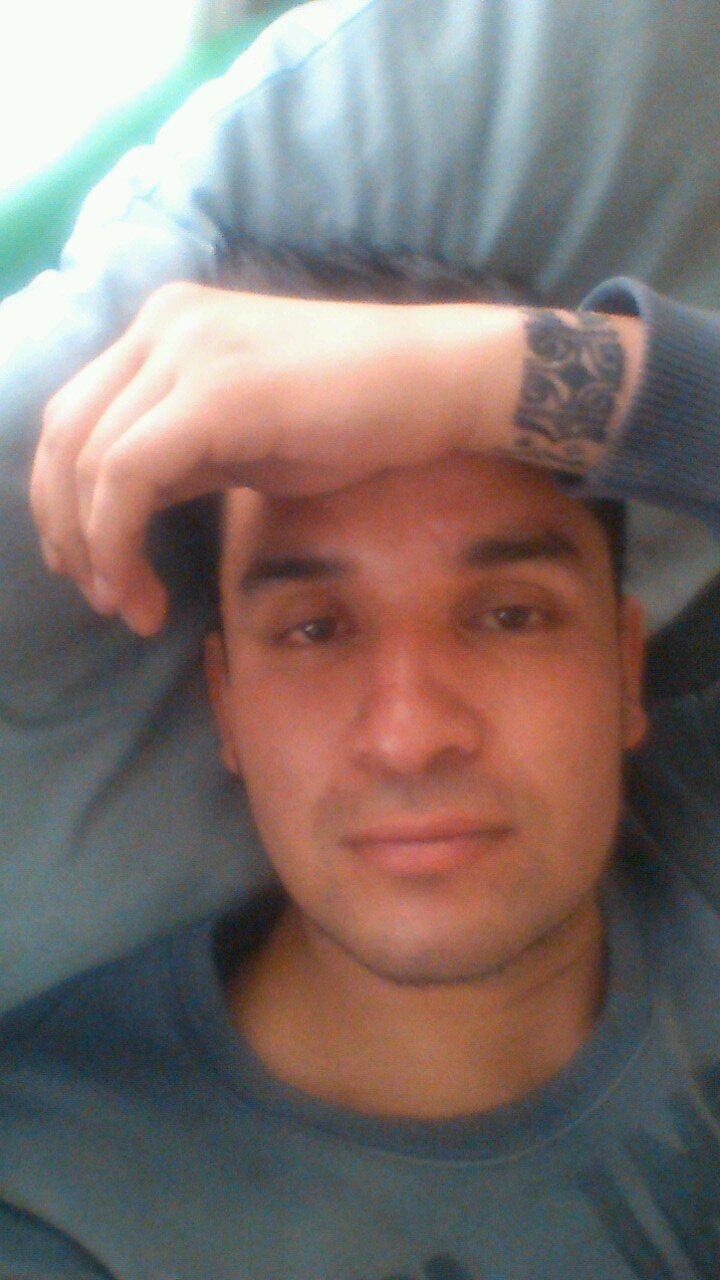 productor de música electrónica, residente en la ciudad de Bogota buena vibra y excelente sencillez