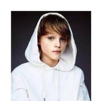 ||TWDACCOUNT|| Mingus Reedus i am the only son of @NormyReedus69 surviving out in the woods with my dad alone (not Mingus Reedus)