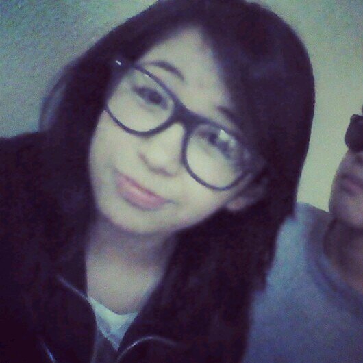 CallejasAmy's profile picture. La felicidad no sé mide por él tiempo que sonríes... Si no por la cantidad de locuras que eres capaz de hacer~