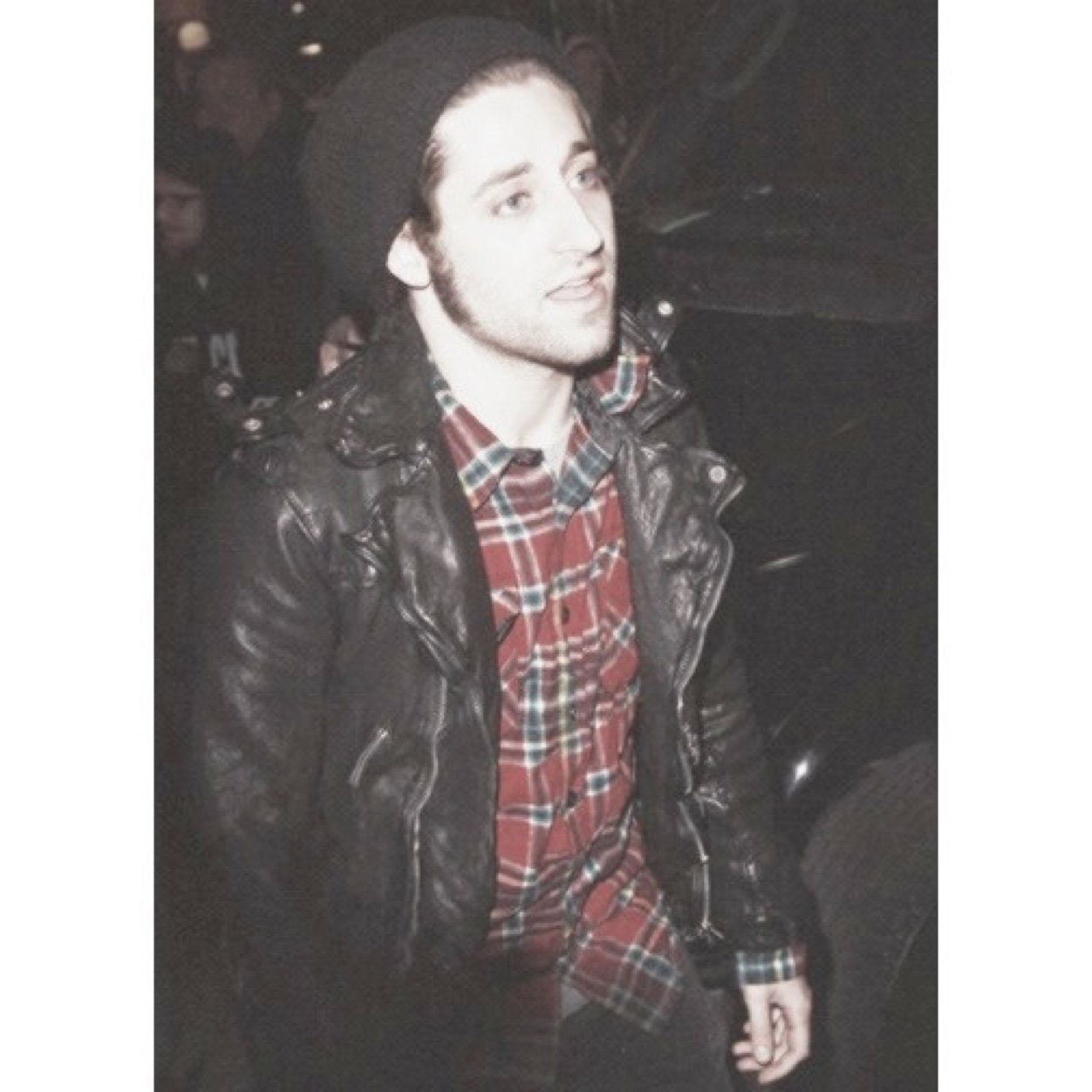 soulpunkish's profile picture. i swear id burn the city down to show you the light