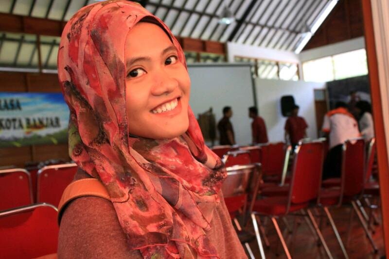 nasika_yulita's profile picture. Random girl, incredible