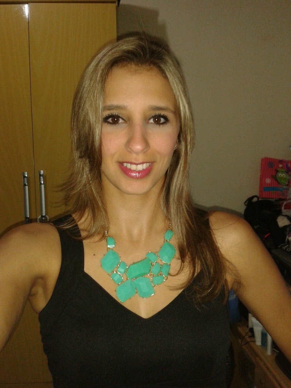 Quem me vê, me vê sorrindo e vai ser sempre assim!