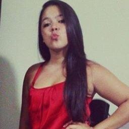 Leonina ,Carinhosa, Legal , Ciumenta. Posso te seduzir ?#rawr . http://t.co/0gHI8ceDb6