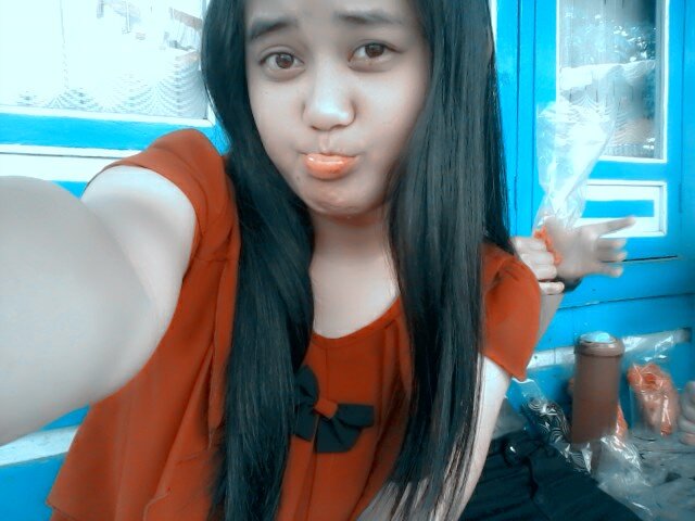 RessaPutri5's profile picture. 