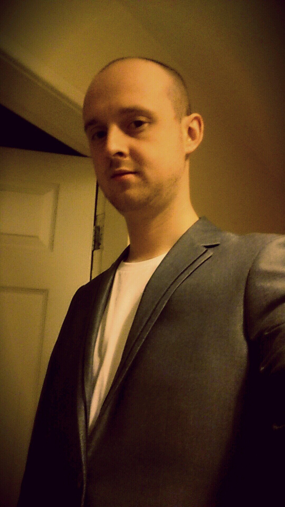 butterykyle1's profile picture. 