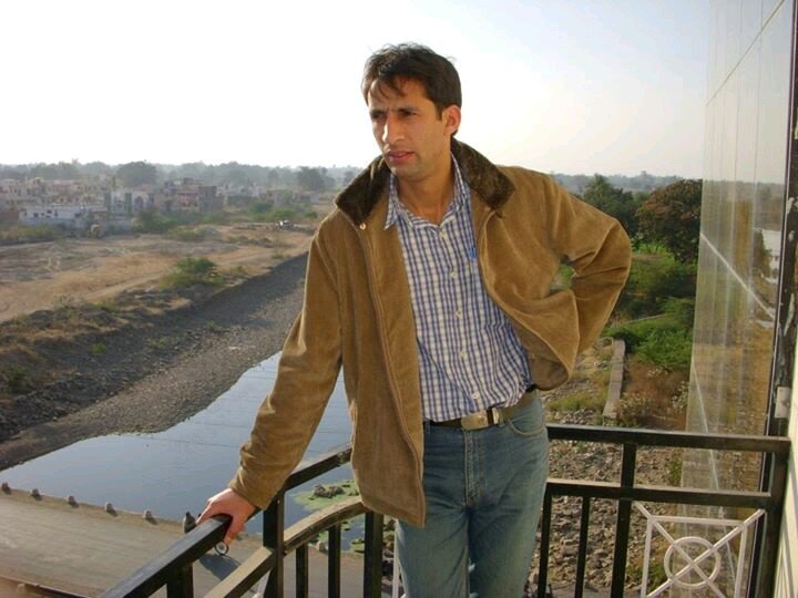 drhashimiqbal's profile picture. 