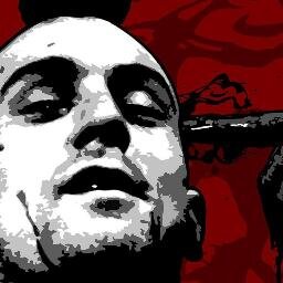 Sé pacífico, sé cortés, obedece la ley, respeta a todo el mundo, pero si alguien te pone la mano encima, mándalo al cementerio