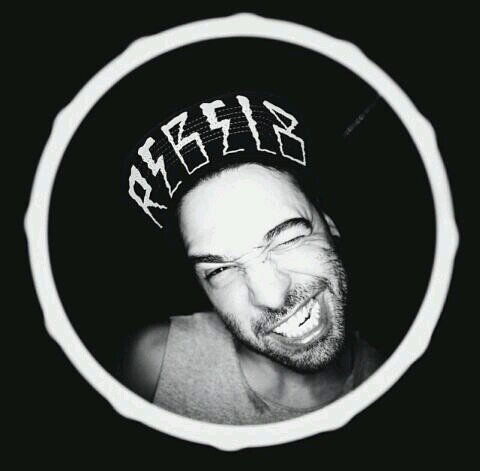 Vivendo um sonho até torna-lo real. Cedo pra parar, tarde pra desistir. @nxzerooficial