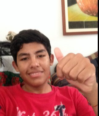 Aprovecha lo que tienes! Porque mientras tu no lo haces otro si lo hara y te tapara por completo :3