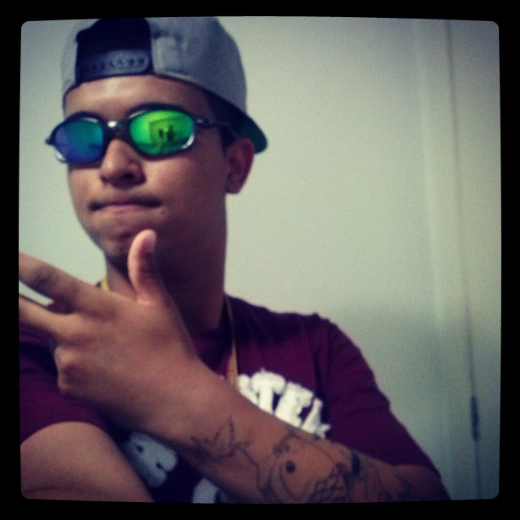 Às vezes as pessoas falam sem pensar, e machucam sem perceber.