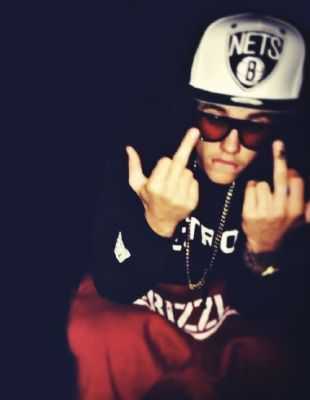 Swaglicousbiebs Profile Picture