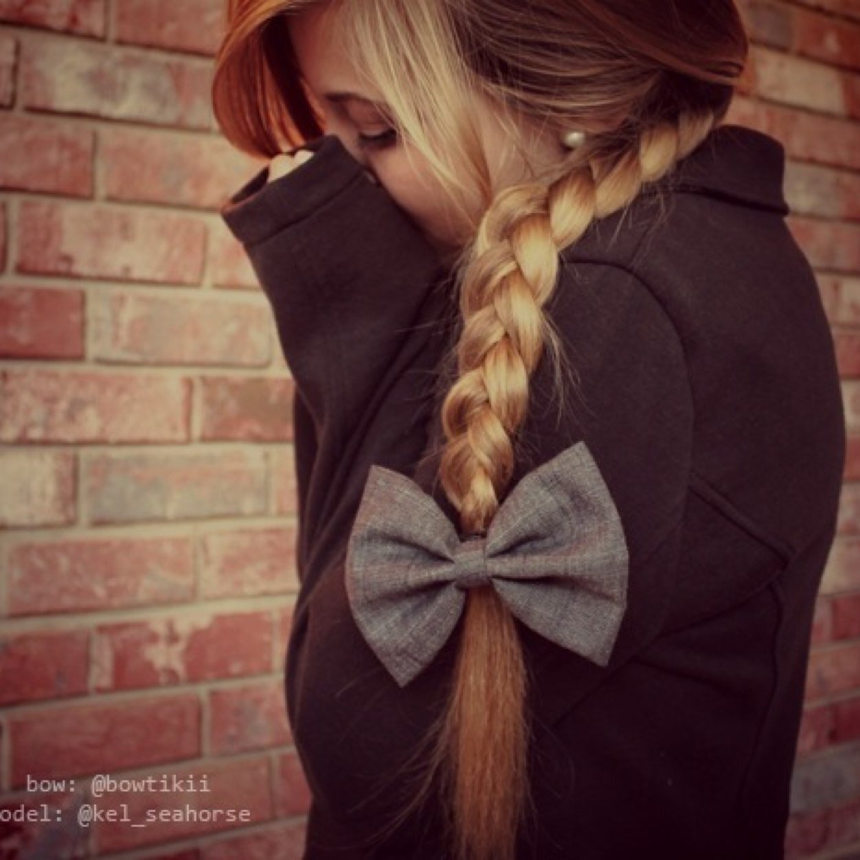 Peeta's child ....in love with rory Tribute 3rd time (Secret: i am katnisses daughter) Enaged to @hawthorne_rory Siblings : (optional for rp) @leilamellark