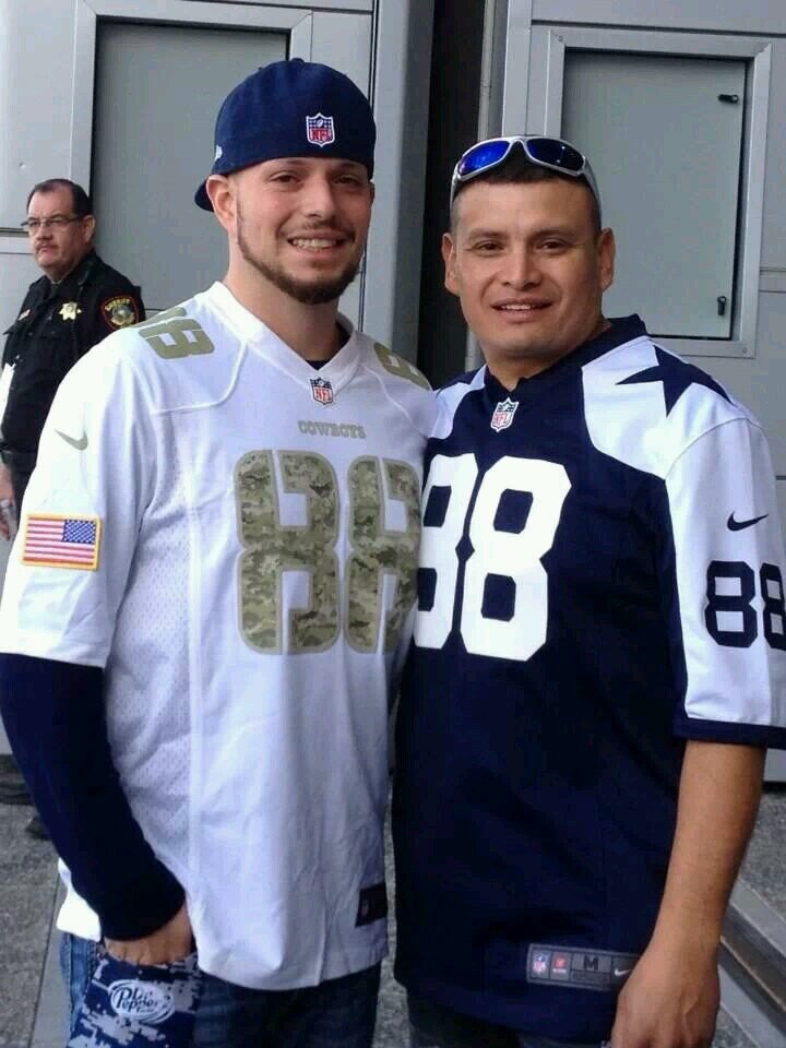 cowboy's fan till I die. Always reping for my city..DALLAS!!