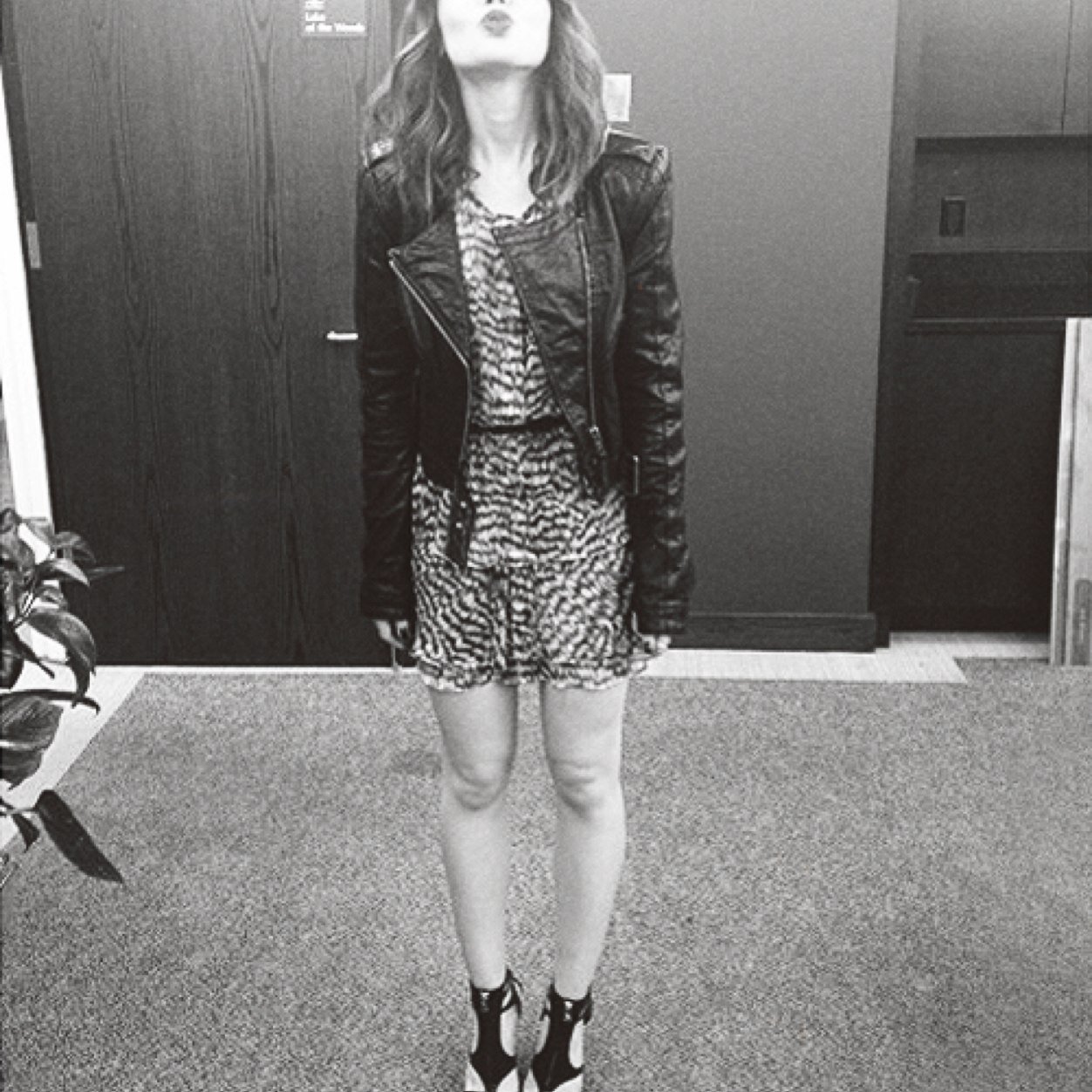 thebioss776's profile picture. a free follow for you, please follow @imurderedmarta for me? otherwise ill unfollow.. thank you:)