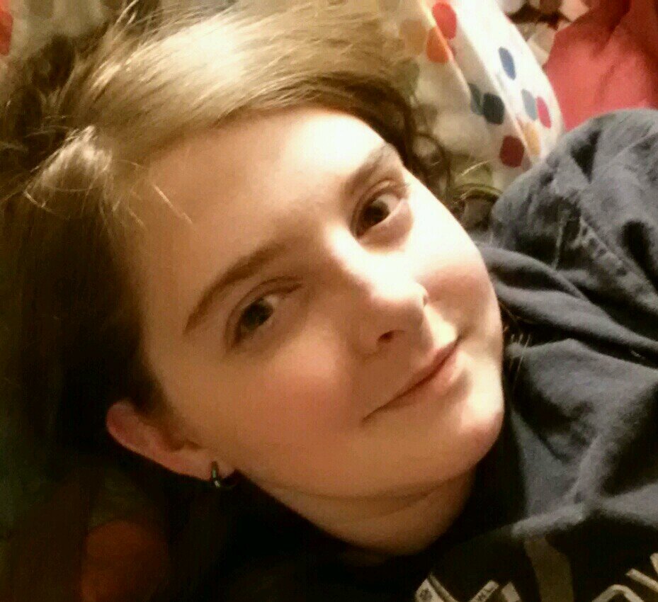 Sarah_B_S's profile picture. Don't like talking about myself... so... ask?