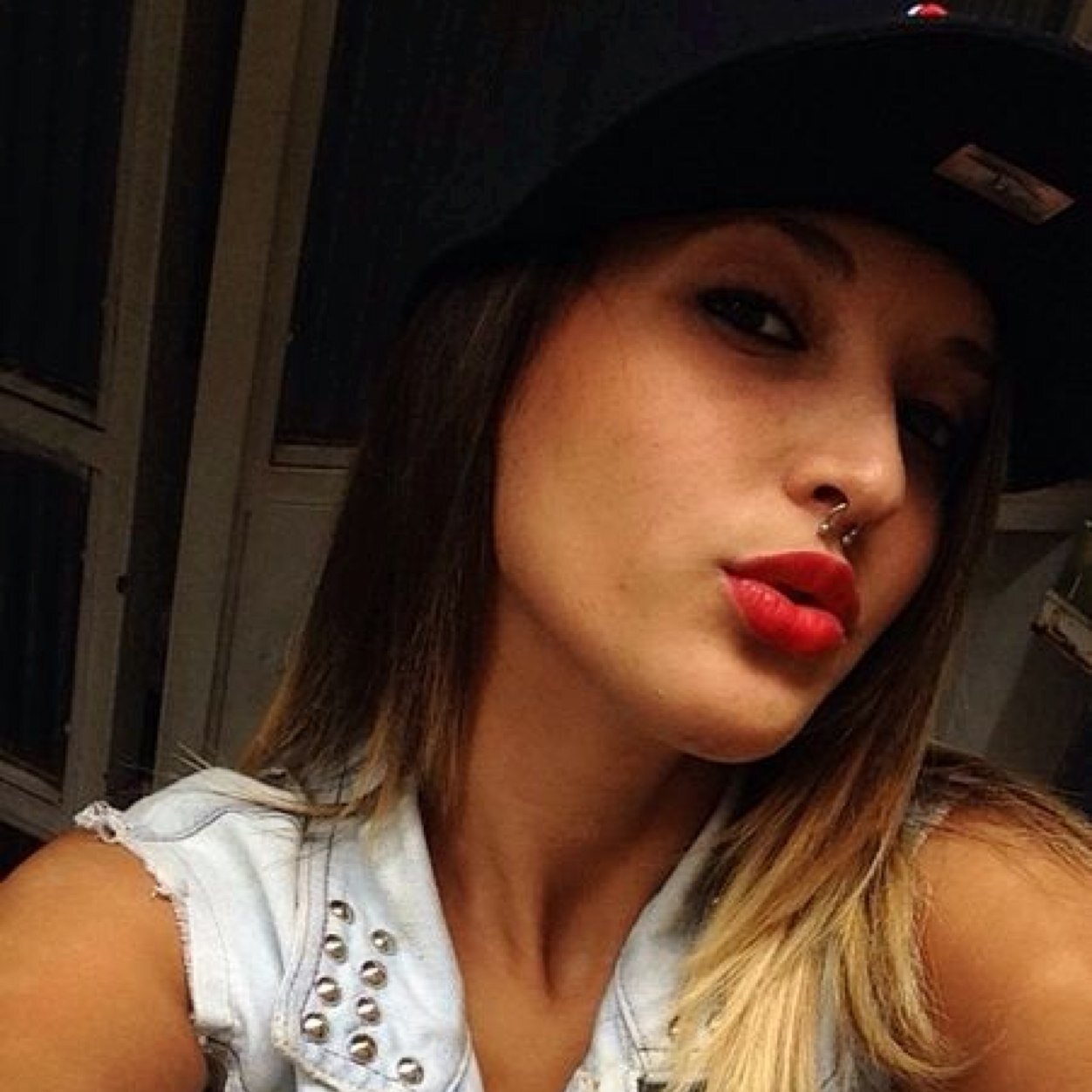 @lethiciamelgaco TWITTER NOVO