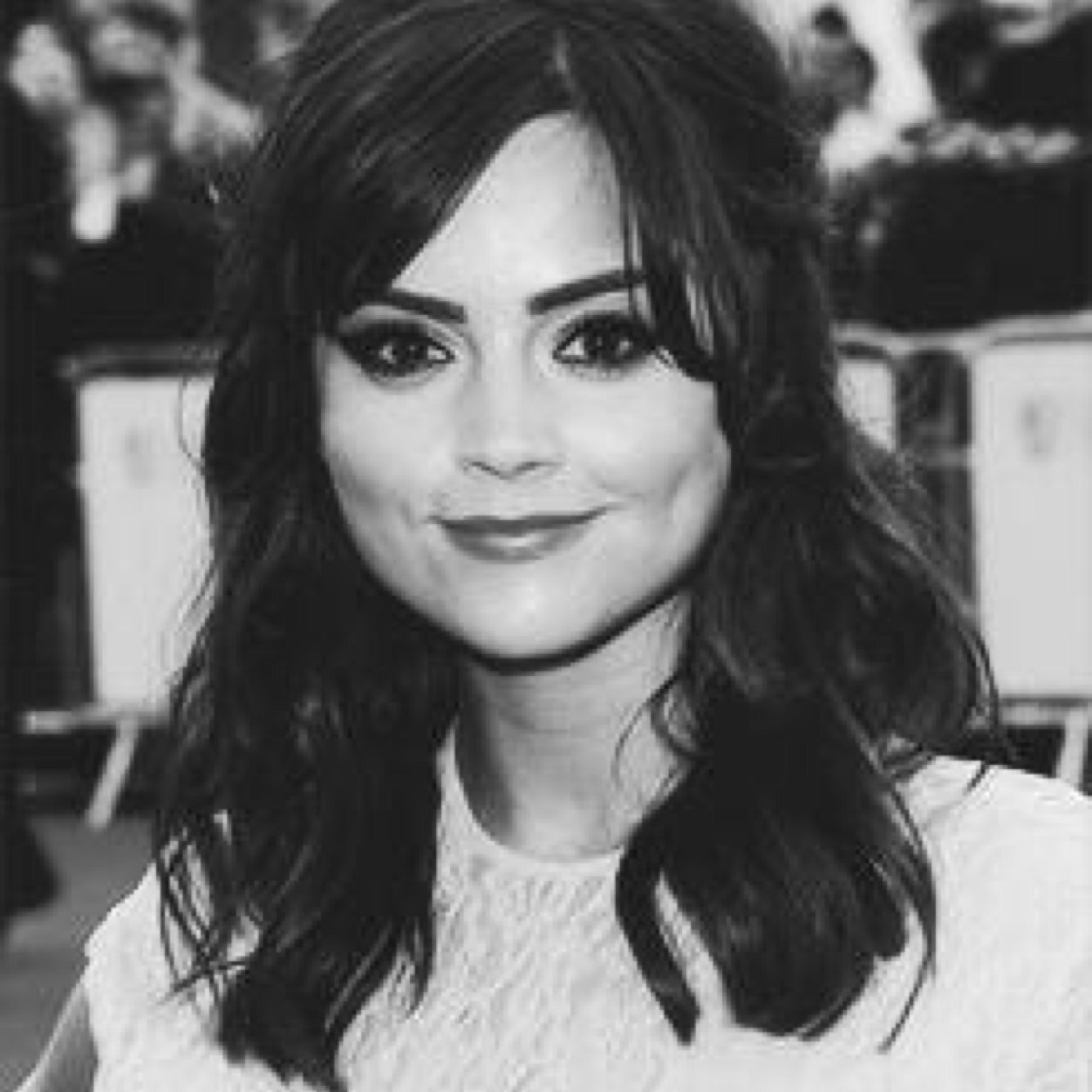 Why am i impossible ? You are the impossible gril , Miss. oswald  . { 18+ & MV & Single } RP1 : Single
