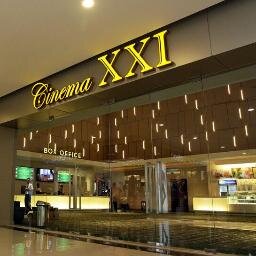 XXI pertama di Jawa Tengah dengan fitur The Premiere dan 5 studio regular. Hadir pula informasi seputar film dan kuis.
