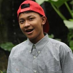 ♥ | my name is # risfan ♥ | my life goal is to save the past, change the present and looking to the future {} |, ♥ \ = D / | ♥ ♥ bogor rain city \ = D / | ♥ I=