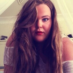 maryisobelsarah's profile picture. I need a jumper that says “Please let me pet your dog.”