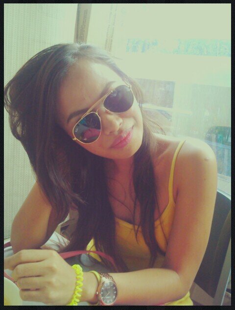 YvonneManloloyo's profile picture. Act like a lady. Think like a boss.