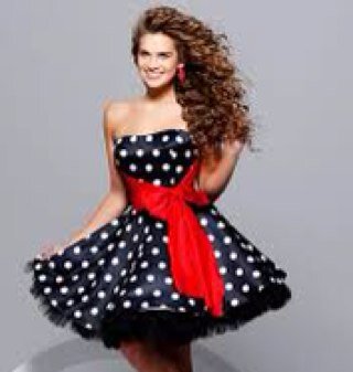 xx Amazing dresses for sale and for hire xxx