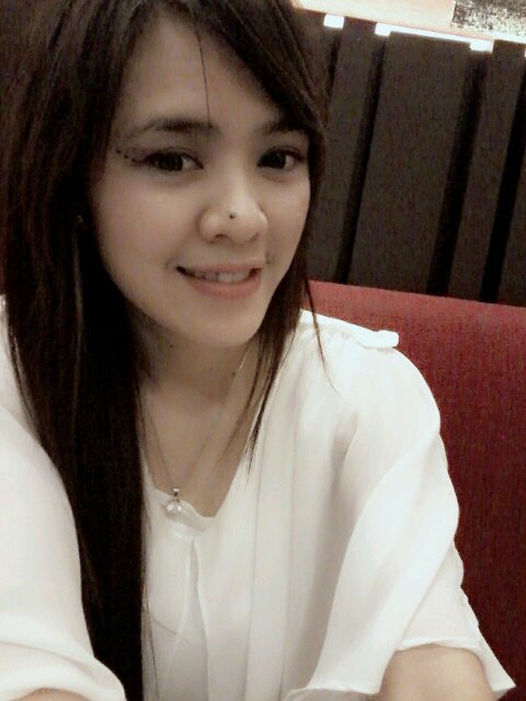 Ordinary girl with people who I love around me ♡