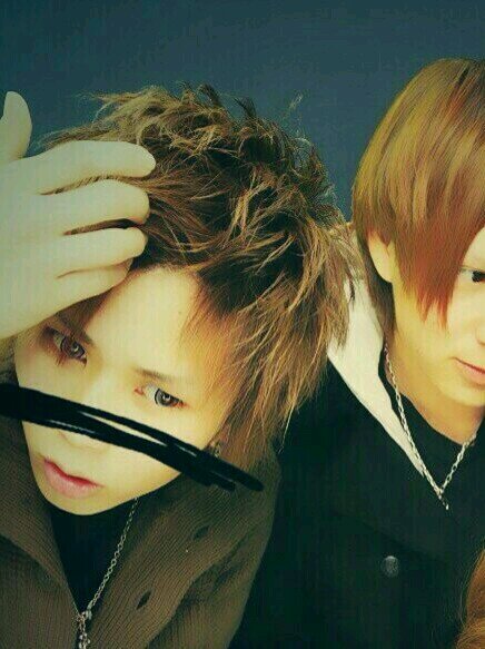 無言フォローすまぬ。笑　　逆にこれみたら絶対フォローしてww誰でもいいから♡