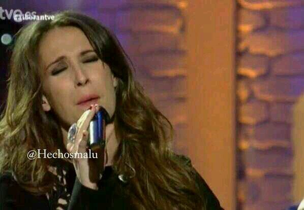 Que me da igual lo que digan, te he querido, te quiero y te voy a querer siempre, porque fuiste quien puso luz en un lugar que no sabía que existía.