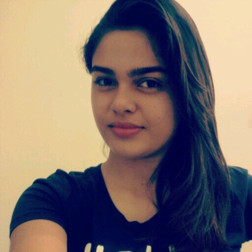 le_gomezz's profile picture. Não adianta me descrever,você  sempre vai acreditar no que os outros dizem u.u