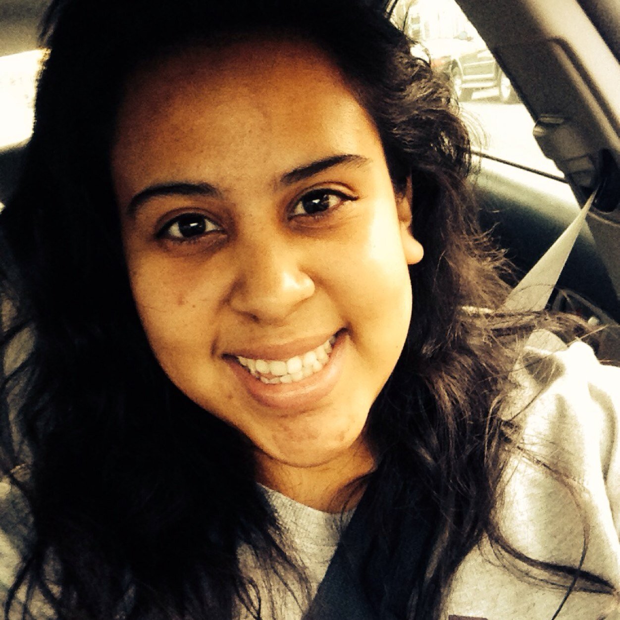 I am a proud Latina and enjoying life day by day. Get to know me and you'll never forget me.