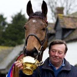 Official twitter account of the horse with the biggest heart in racing. Trained by N J Henderson, ridden by Barry Geraghty. Love that Cheltenham hill!
