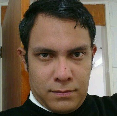 Albañil librepensador. Enamorado de la Luna. Abogado internacionalista de closet. Afin a los temas de derechos humanos y combate a la corrupcion.