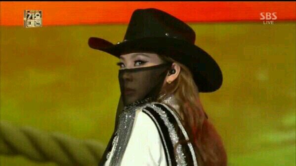 baddest gzbitch. #2NE1RP #RapperSquad #YGEFRP #JustYG #michigofamily #ImmaParody OTL™