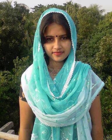 I am Indian simple girl , web design is my profession and blogging writing is my passion.
