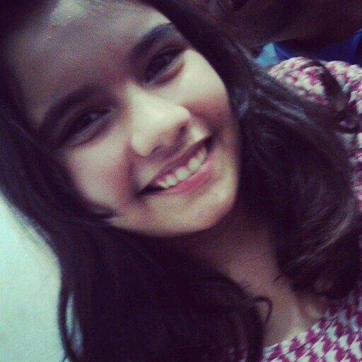 Adoro o Jeff the killer, tenho 14 anos, prima da @BeekaMoura