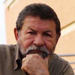 Constructor de sueños y catapultador de esperanzas, venezolano, chavista, bolivariano y madurista.