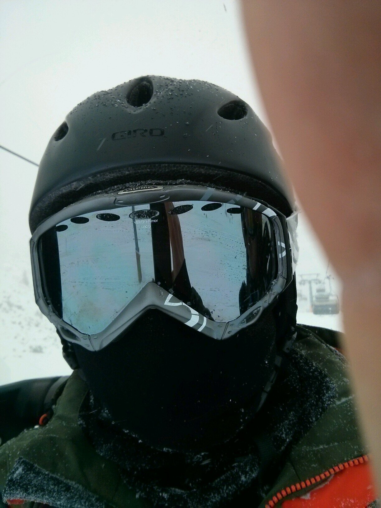 berdi2k's profile picture. what if the grass isn't greener on the other side?