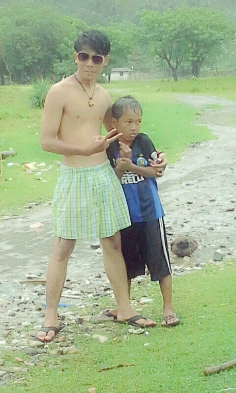 ariezdeasslanke's profile picture. 