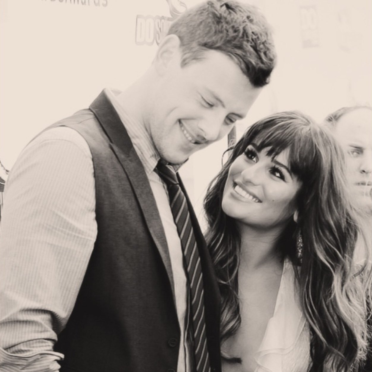Gleek_monchele1's profile picture. cory monteith forever in my heart ❤️1982-2013❤️Lea michele & Demi lovato are my inspriration, proud to be a gleek, monchele is everything✨