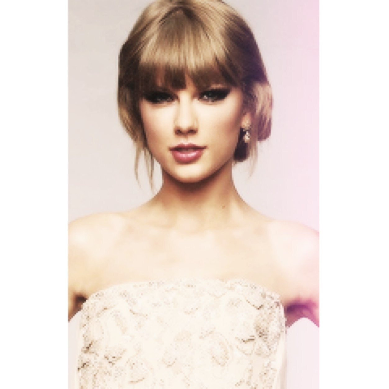 THIS IS A FREE FOLLOW BC U ARE PERF SO PLEASE GO FOLLOW @swiftanian !!! She follows back! xo ily guys